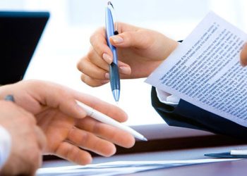 小企業主在報稅時需要注意哪些問題？