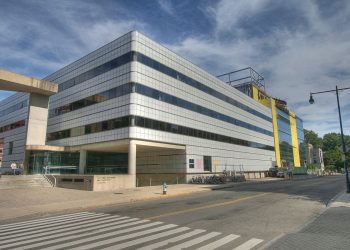 MIT开发Twist编程语言:专门解决量子计算数据纠缠问题