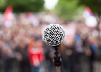 熱議美大學校園言論自由：是否讓爭議性人物演講