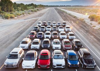 Motor Trend 2017年加速性能賽：12輛車，價值1百90萬：特斯拉脫穎而出