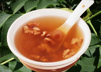 立冬來碗桂圓核桃茶