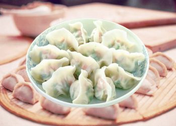 小年吃餃子送灶王