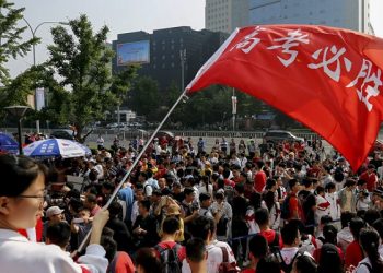 專家在線:禁錮孩子思維會影響孩子一生幸福——從今年大陸高考作文談起