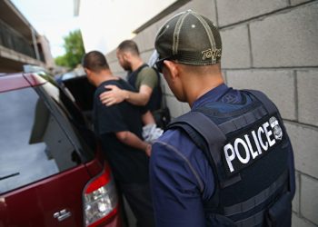 什麼樣的非法移民有機會轉換合法身份？
