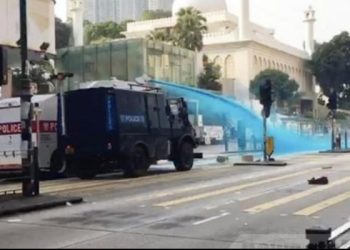 【新聞聚焦】九龍大遊行水炮車向清真寺發射；台灣拒收引爆修例風波的嫌犯