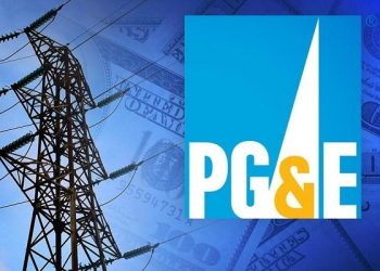 北加州火情更新 VS PG&E 防火性斷電合理性遭質疑