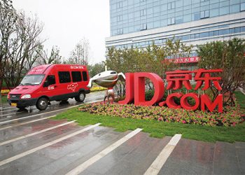 當紅明星沒戲演?中國影視圈為何經歷寒冬 嘉賓:姜光宇、藍述