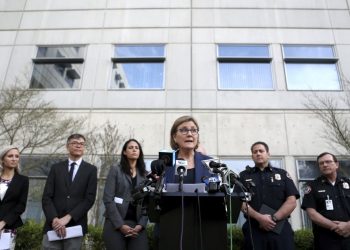 北加州聖縣現第三例確診病例 疑似社區感染