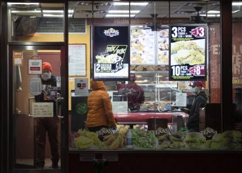 美國疫情有望5月底結束？全美13家肉廠關閉！肉品供應因恐疫情短缺？（4/24疫情）