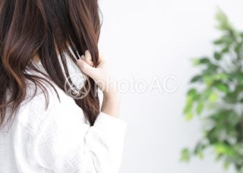 名醫胡乃文熱線—大量落發是怎麼回事？