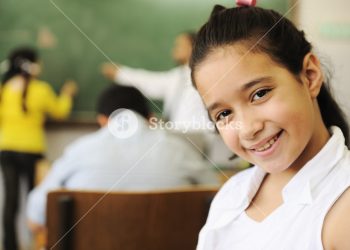 不滿意學校左派的教育洗腦，家長想 homeschool 可行嗎？