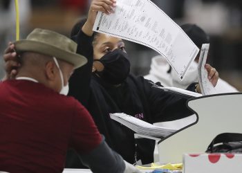 林伍德揭 最高法院拒德州訴訟四州案內幕