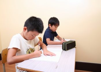 孩子是否受教是本性問題還是家長的問題？