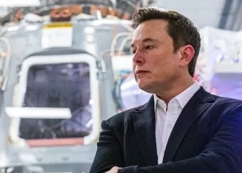 馬斯克虧大了 地磁風暴毀SpaceX 40顆衛星