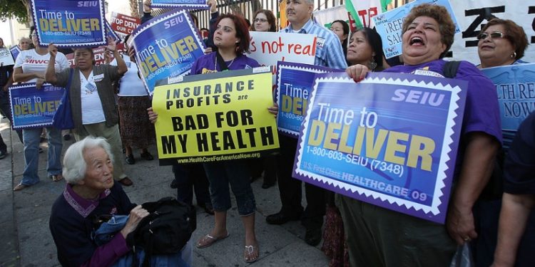 加州一工會團體正在爭取更廉價的醫療保險。（Getty Images）