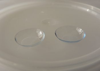 強生推出全球首款藥物洗脫隱形眼鏡有效解決眼睛發痒問題