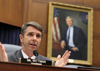美議員：拜登不應對中共減關稅從而損害美企業