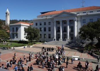 加州議會干預伯克利大學招生事件