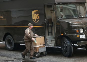 警惕！盜賊假扮成UPS送貨員到家中行竊