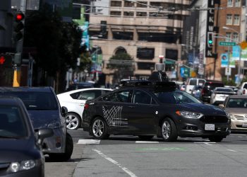 無人汽車被舊金山警察攔下