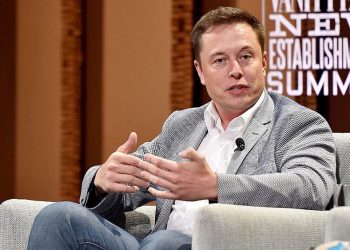 馬斯克：推特將永遠對普通個人用戶免費