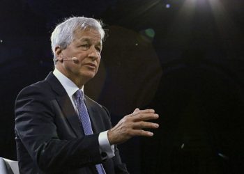 摩根大通CEO警告：衰退“颶風”上路 美通脹非玩笑