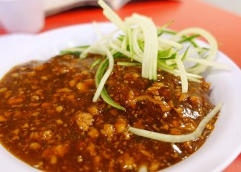 東北鷄蛋炸醬
