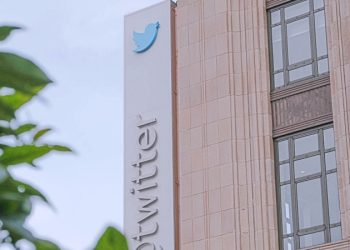 員工在接到大規模裁員消息後起訴推特公司