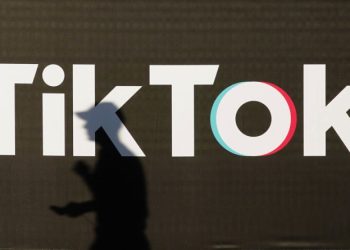 TikTok破壞巨大 需立即刪除；芯片廠提供上萬個工作 年薪12.5萬