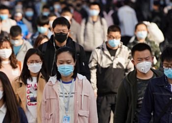 耶魯醫學專家：解封後的中國猶如「吸毒海綿」
