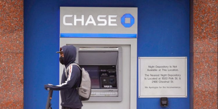 位於舊金山一處大通銀行ATM。（Getty Images）