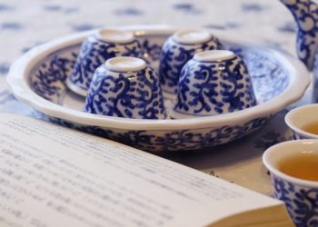 喝這一杯告別乾眼疲勞！ 按一按養目明眸