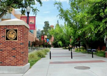 加州州立大學教職員週一開始罷工一週