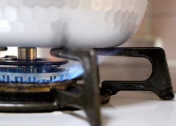 PG&E 顧客在春季能源帳單可獲得最高 140.63 美元的加州氣候減免額度