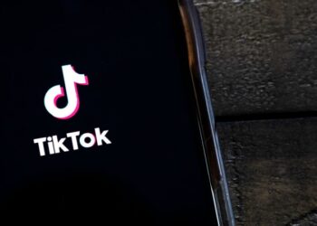 國會為何快速通過Tiktok禁令？美國究竟面臨怎樣的威脅？