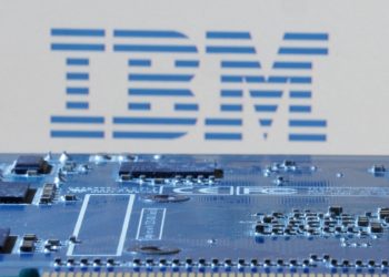 IBM 思科又裁員！紐森簽新法懲罰延遲建房