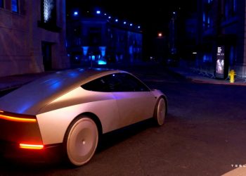 馬斯克推出Robotaxi！AMD發新AI晶片對戰Nvidia