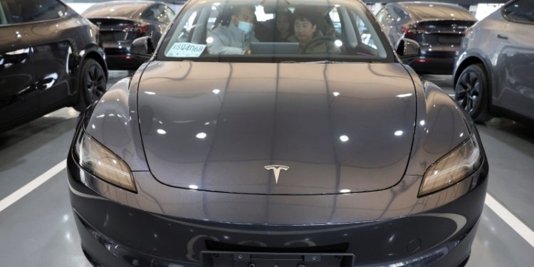 Tesla汽車。（REUTERS）