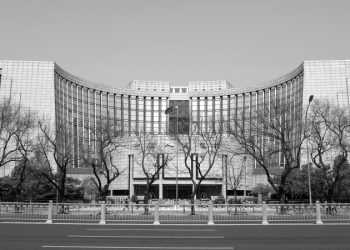 採訪謝田：節後第一天 北京釋放的人民幣重要信號