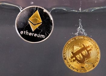 川普加關稅股市重挫！加密貨幣跟跌