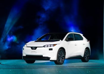 2025 紐約車展亮眼新車；日本擬就汽車安全標準讓步