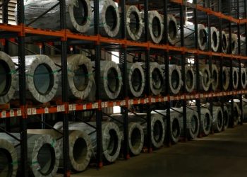 除對英國鋼鐵、鋁進口關稅維持25% 其他各國上調一倍至50%