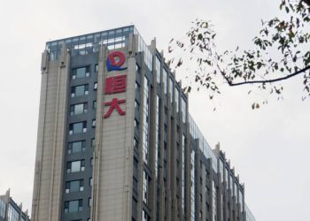 中國房地產股大漲，交易員押注刺激措施，投資者要小心：漲得快 → 掉得也快。