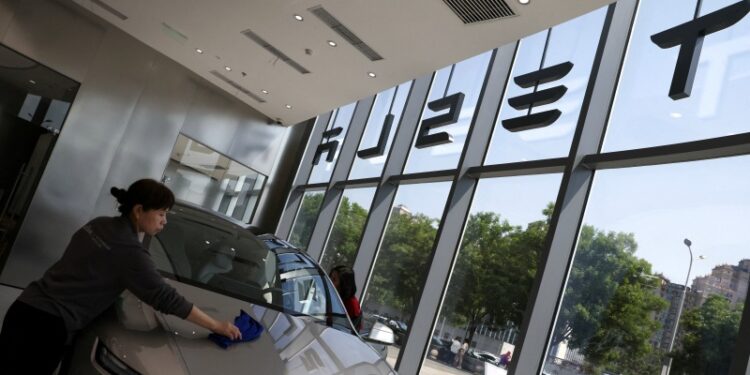 特斯拉汽車。（REUTERS）