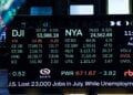 標普500首破7800點收官三連漲周