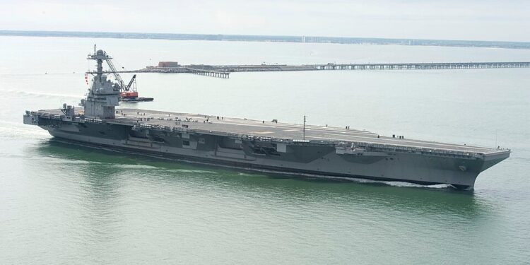 美國海軍航空母艦。（維基百科）