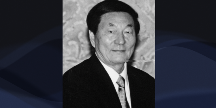 已故中共前總理朱鎔基。（維基百科合成）