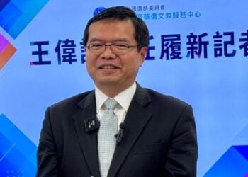 【灣區生活】僑教中心新主任履新！從免費領書、故事時間到i僑卡折扣，便民福利一次看